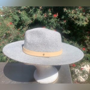 NWT Unisex Festival Hat 100% Wool Delaney Heather Gray PInched Crown Wide Brim